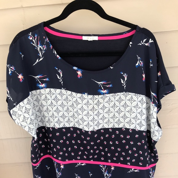 Maurices Tops - Maurices Plus size 2 blouse top shirt